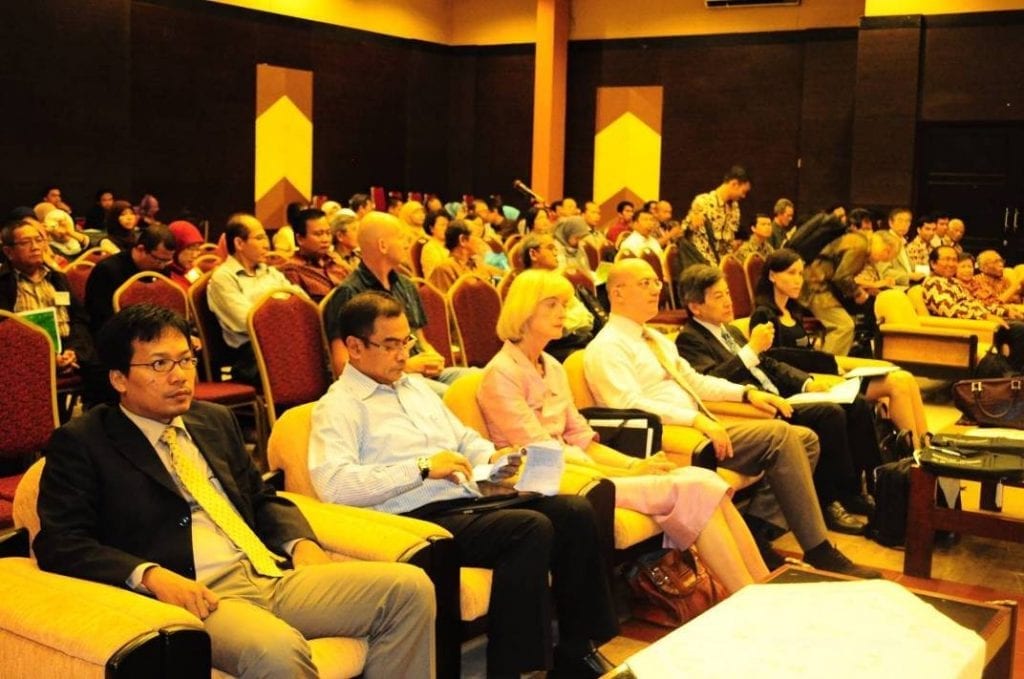Penyelenggaraan The 3rd International Symposium of Indonesian Wood Research Society (2011) di Jogjakarta oleh Departemen THH bekerjasama dengan Masyarakat Peneliti Kayu Indonesia (MAPEKI)